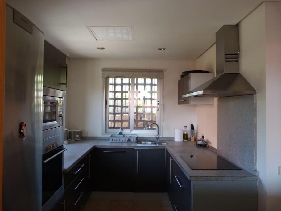 马尼尔瓦Luxurious Townhouse With Sea Views别墅 外观 照片
